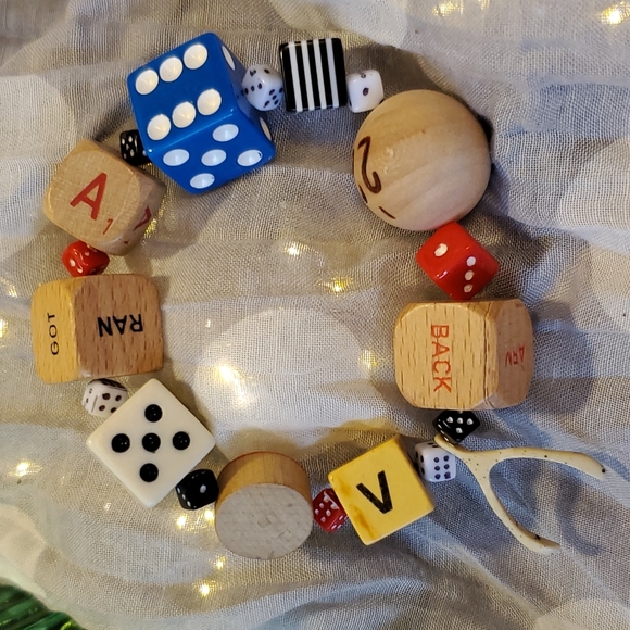 Vintage Lucky Bracelet - Picture 4 of 4